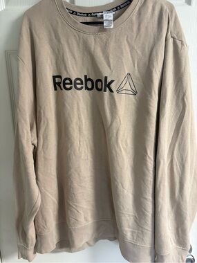 Reebok Men's Tan Crewneck Sweatshirt with Black Logo